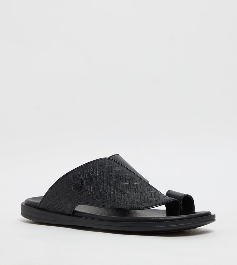 A0513 - BLACK - square image