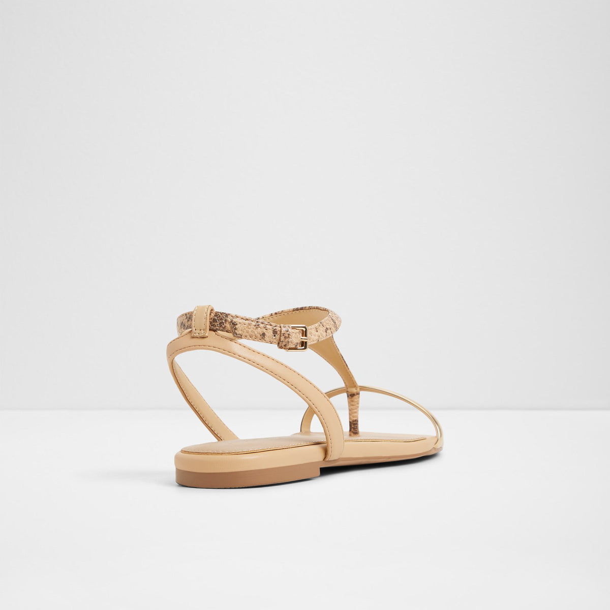 Catlyn - Multi - image 1