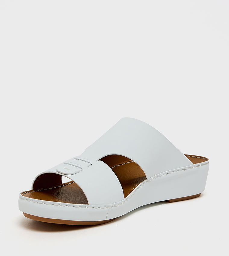 Circe - WHITE - image 1