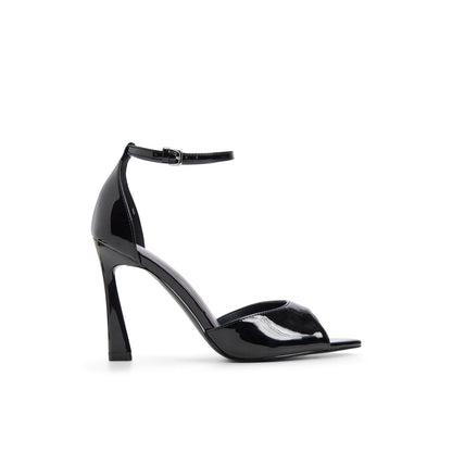 Juliia - Black - square image