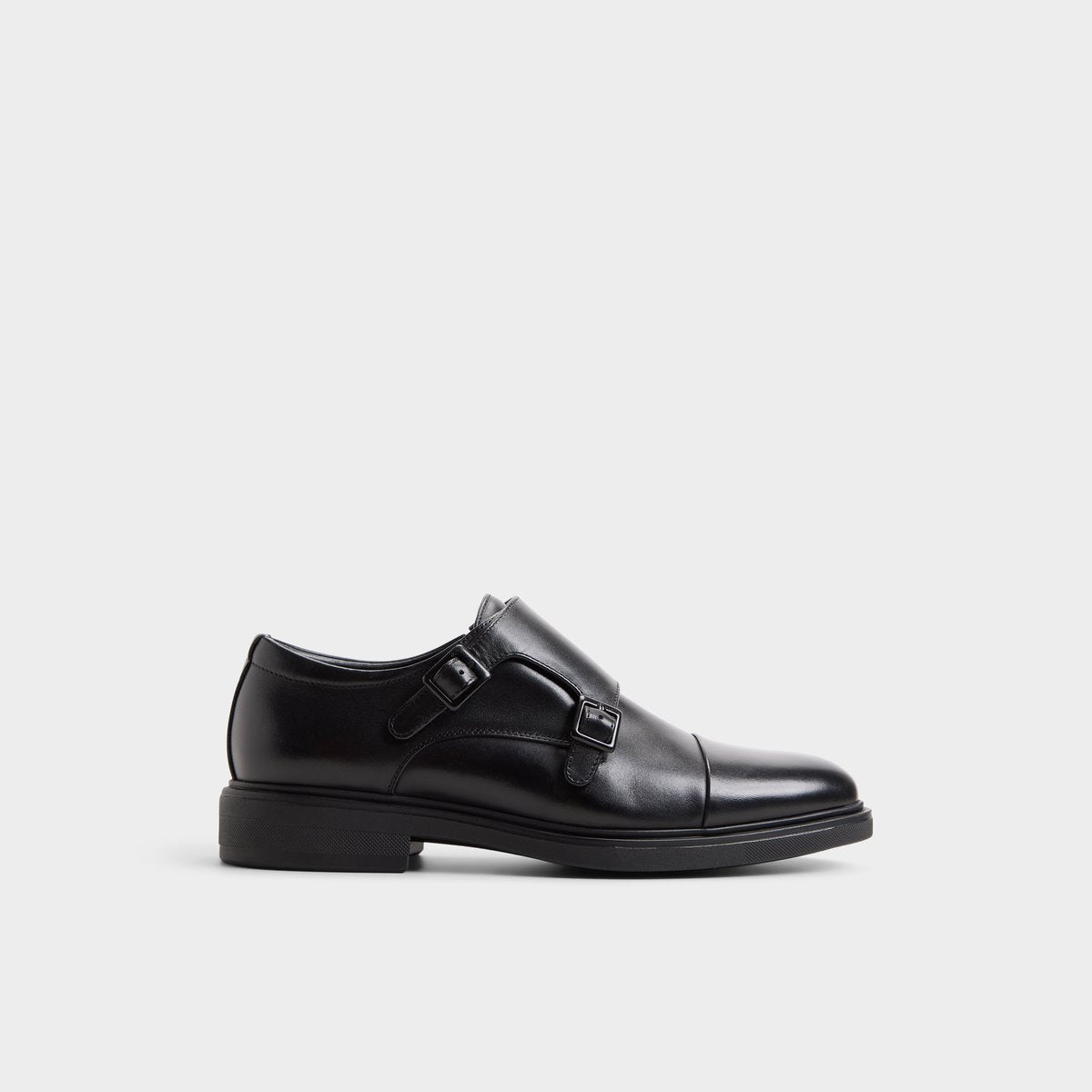 Leandro - Black - square image