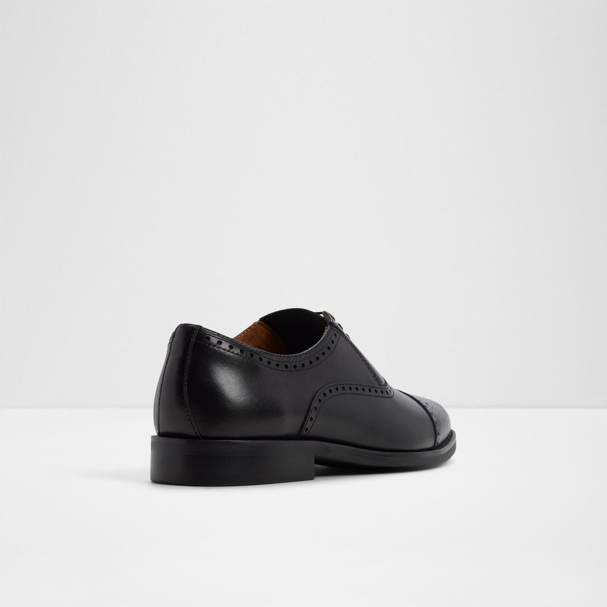Robertson - Black - image 1