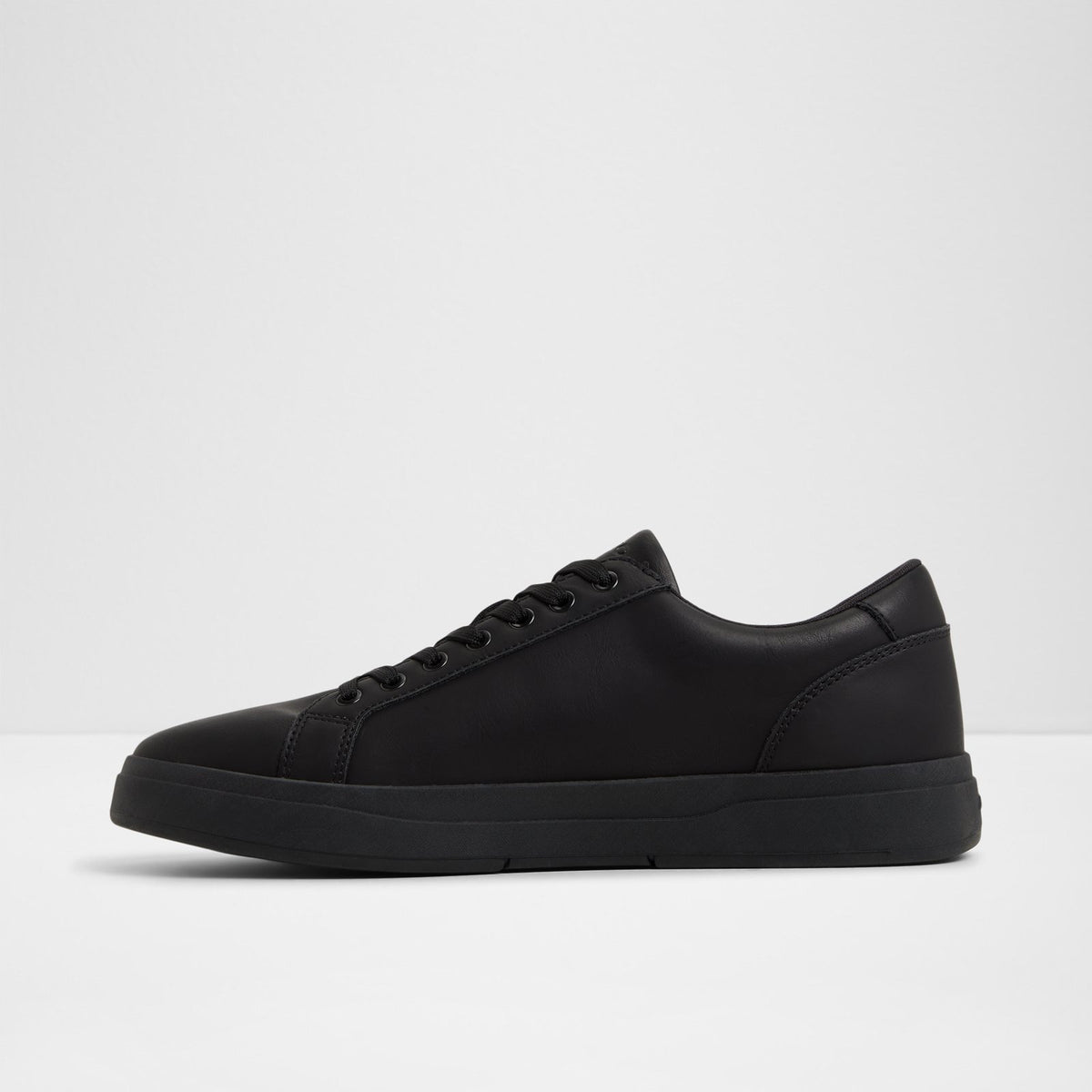 Scottiee - Black - image 2